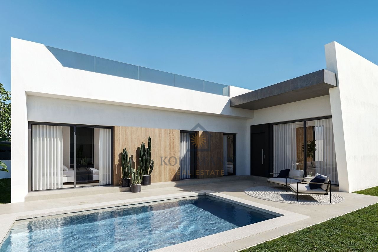 Architektur, die Eleganz und Funktion vereint - Mediterranes Wohnen in San Miguel de Salinas